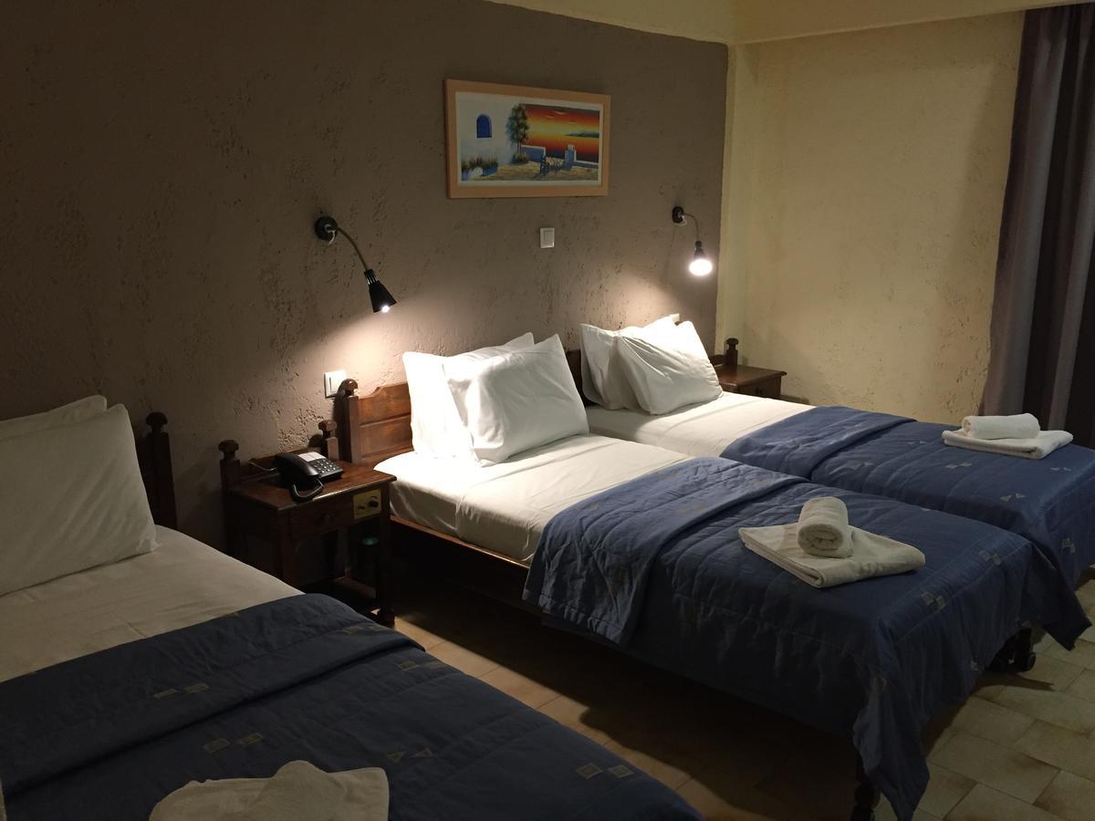 Blue Sky Hotel Куцунари Екстериор снимка