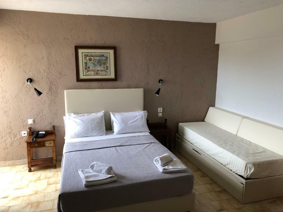 Blue Sky Hotel Куцунари Екстериор снимка