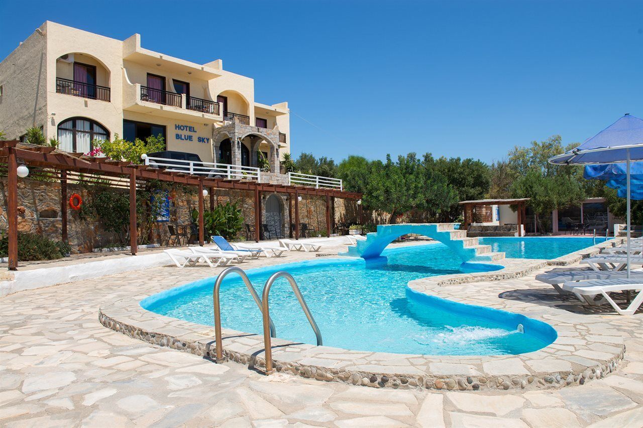 Blue Sky Hotel Куцунари Екстериор снимка